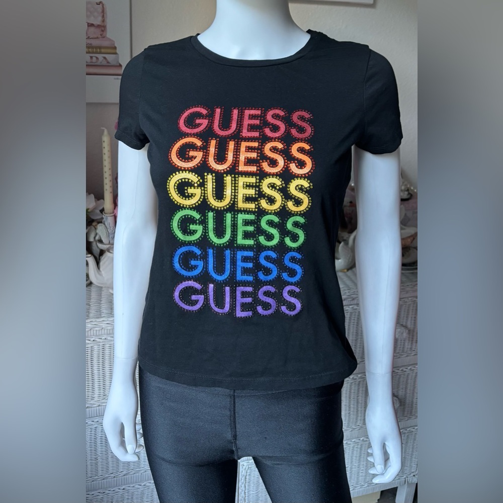Guess T - Shirt Fitted Cotton Sparkling Gradient Graphic Colors on Black Size M